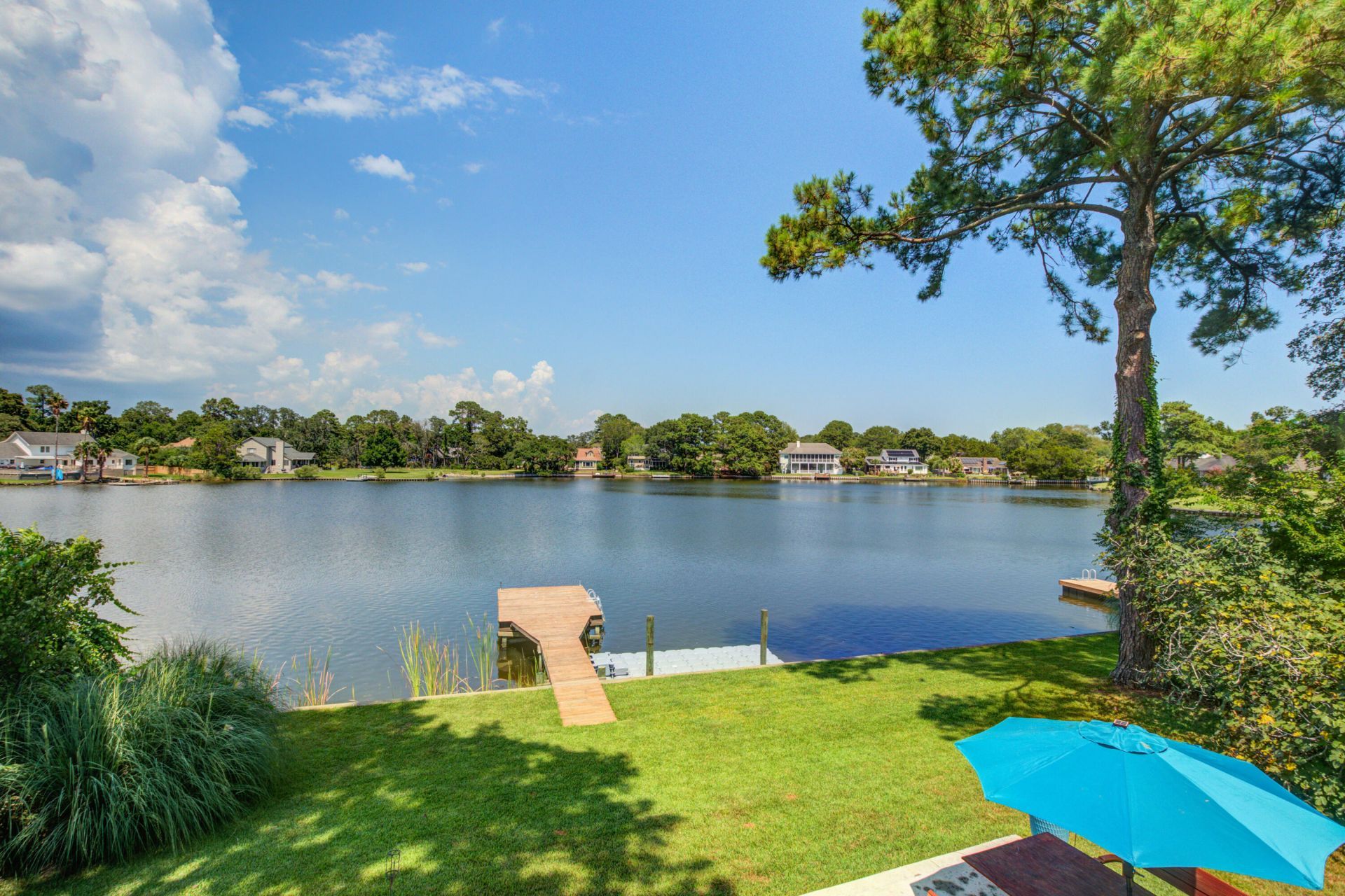 50 Rivers Point Row Photo 39