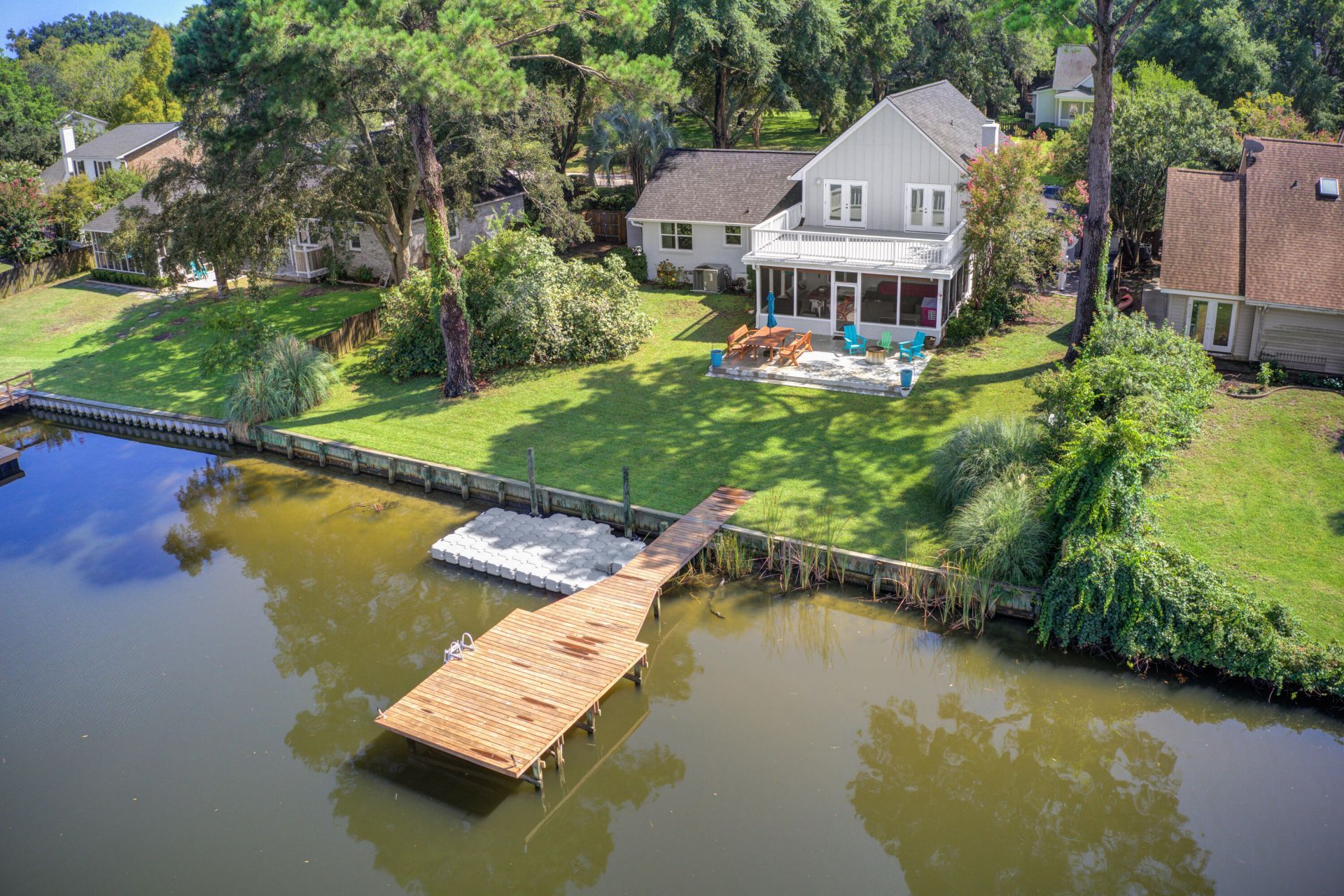 50 Rivers Point Row Photo 60