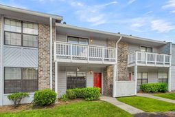 8022 Thelen Street photo 4