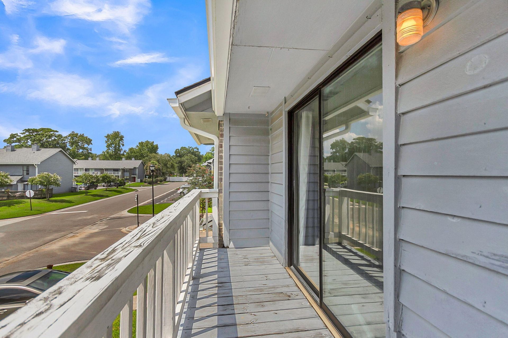 8022 Thelen Street Photo 21