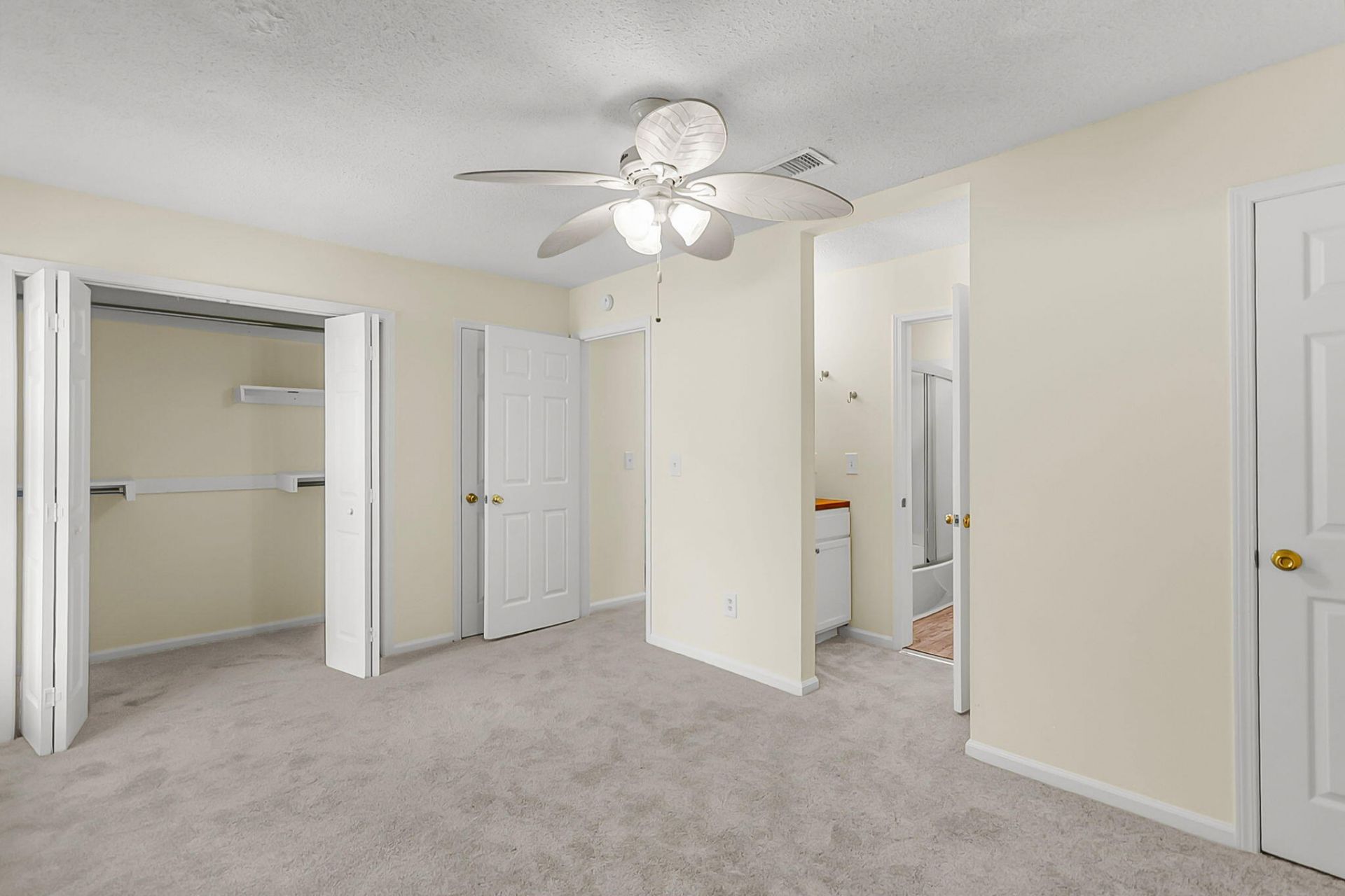8022 Thelen Street Photo 29