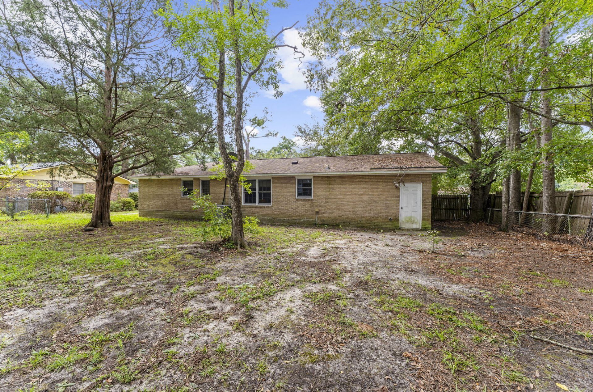 7748 Nellview Drive Photo 19