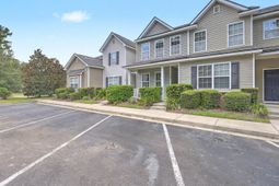 104 Woodward Road photo 4