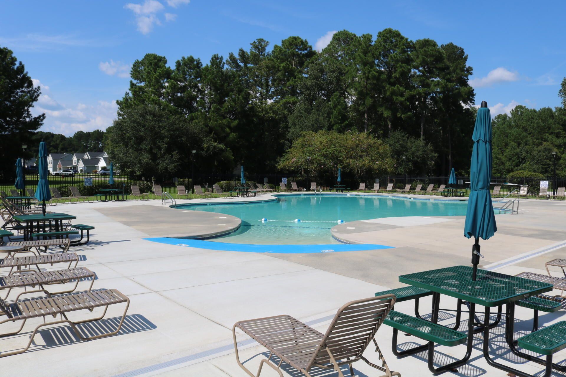 104 Woodward Road Photo 30