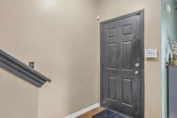 104 Woodward Road photo 4
