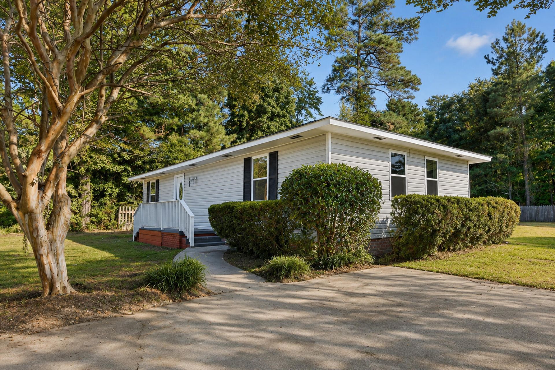169 Ravenell Drive Photo 16