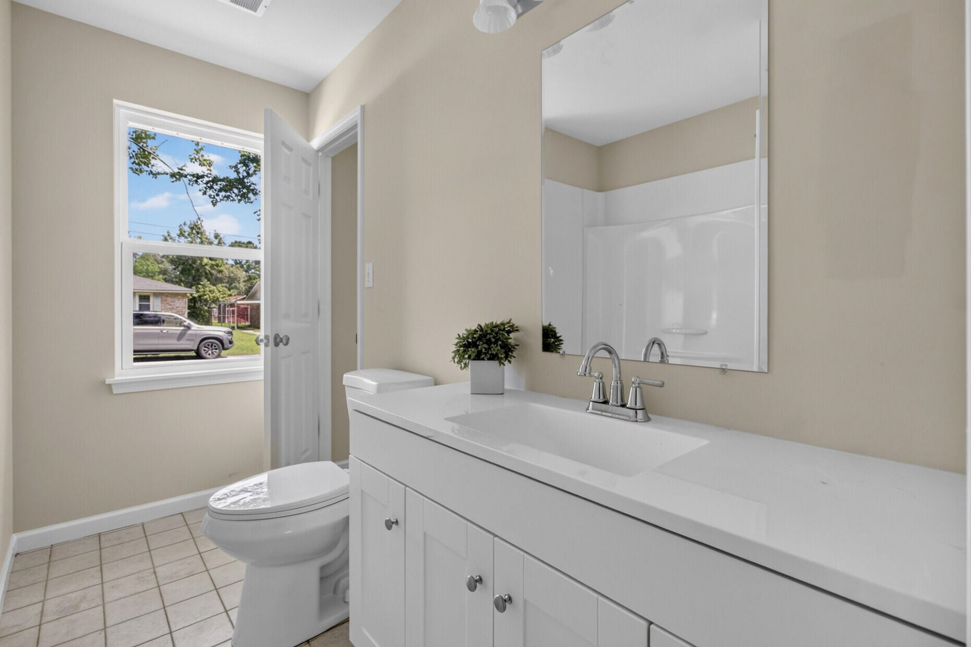 7667 Mendelwood Drive Photo 21