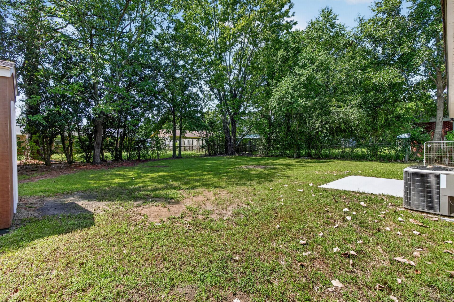 7667 Mendelwood Drive Photo 29