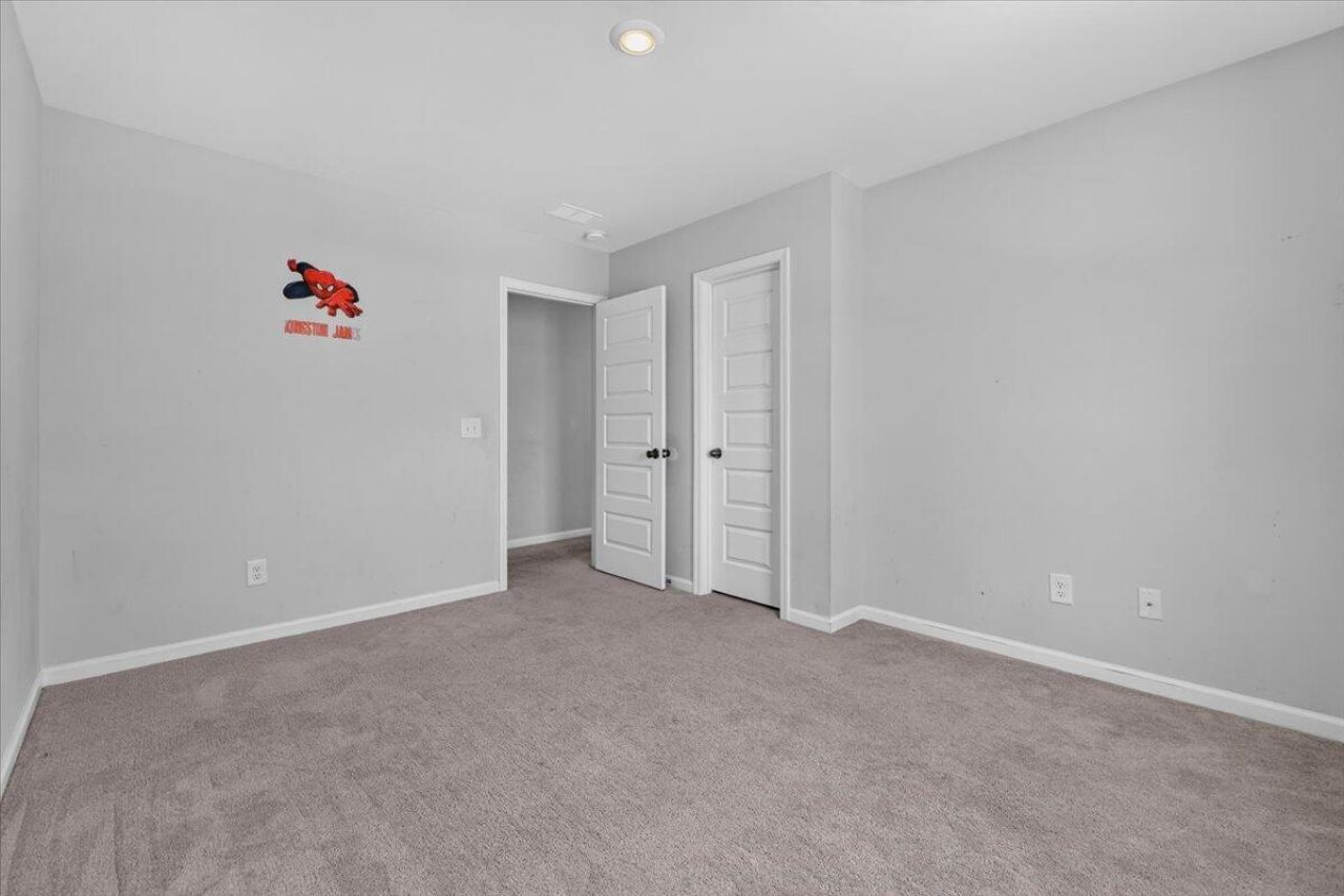 126 Red Bluff Street Photo 25
