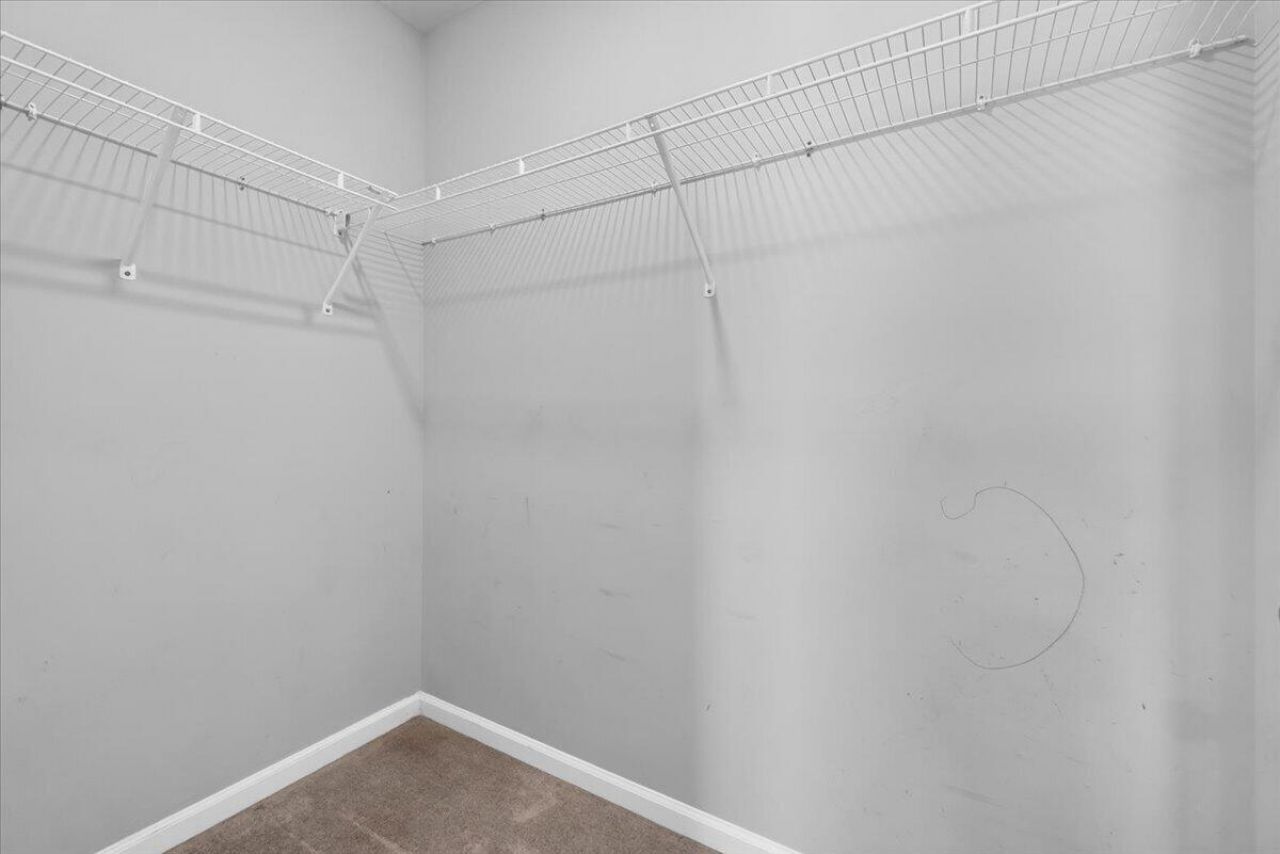126 Red Bluff Street Photo 33