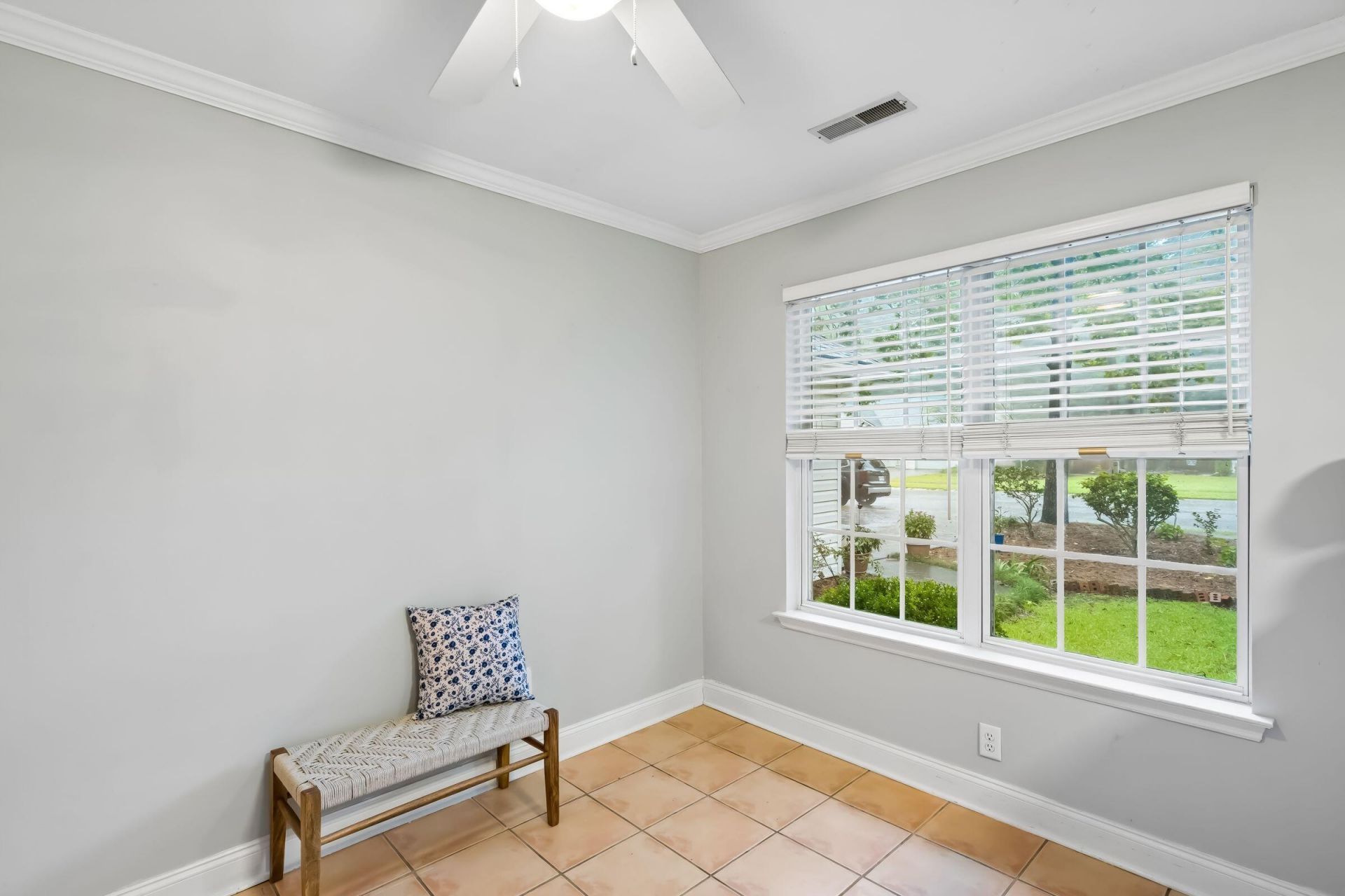 3579 Walkers Ferry Lane Photo 11