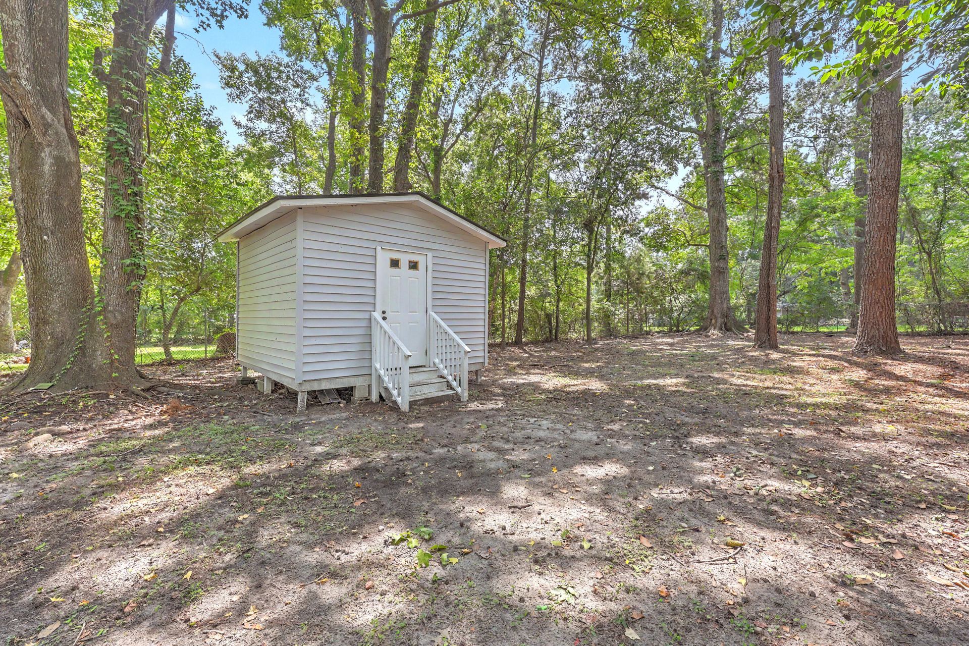 1609 Pineview Road Photo 32