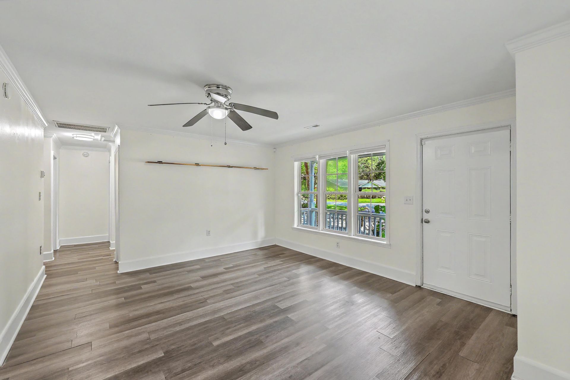 1609 Pineview Road Photo 4