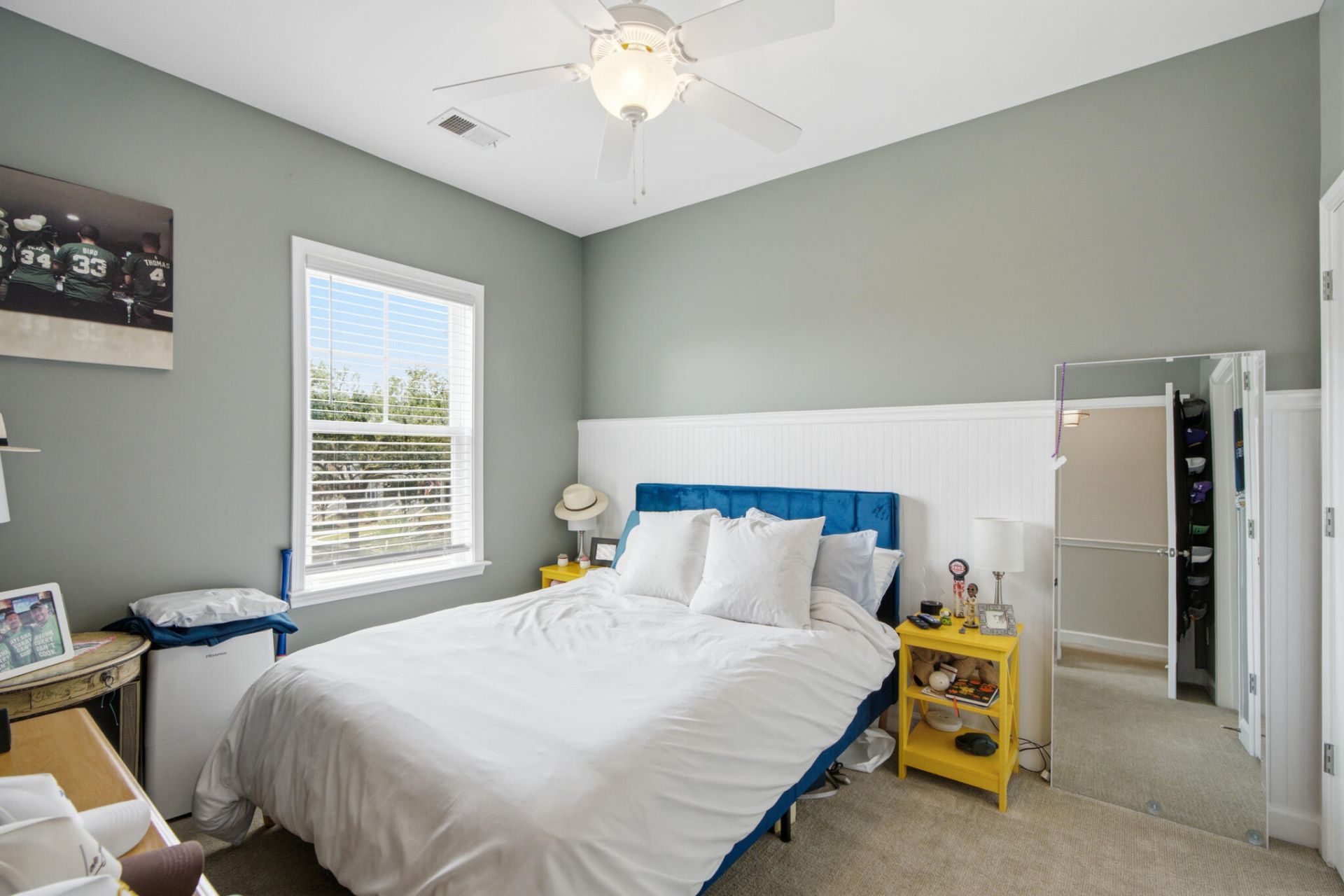 2896 Treadwell Street Photo 17