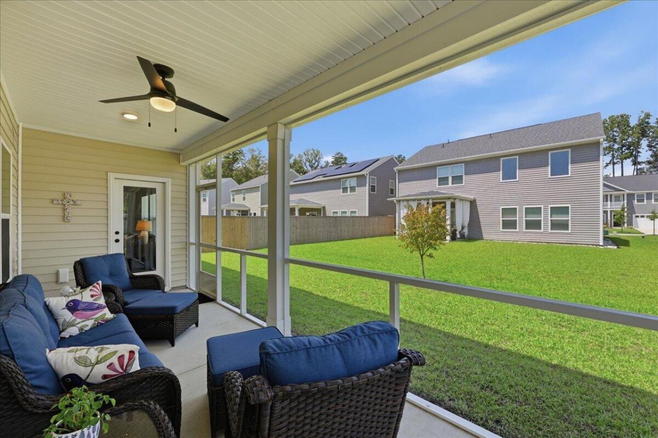 1437 Arabella Street Photo 24