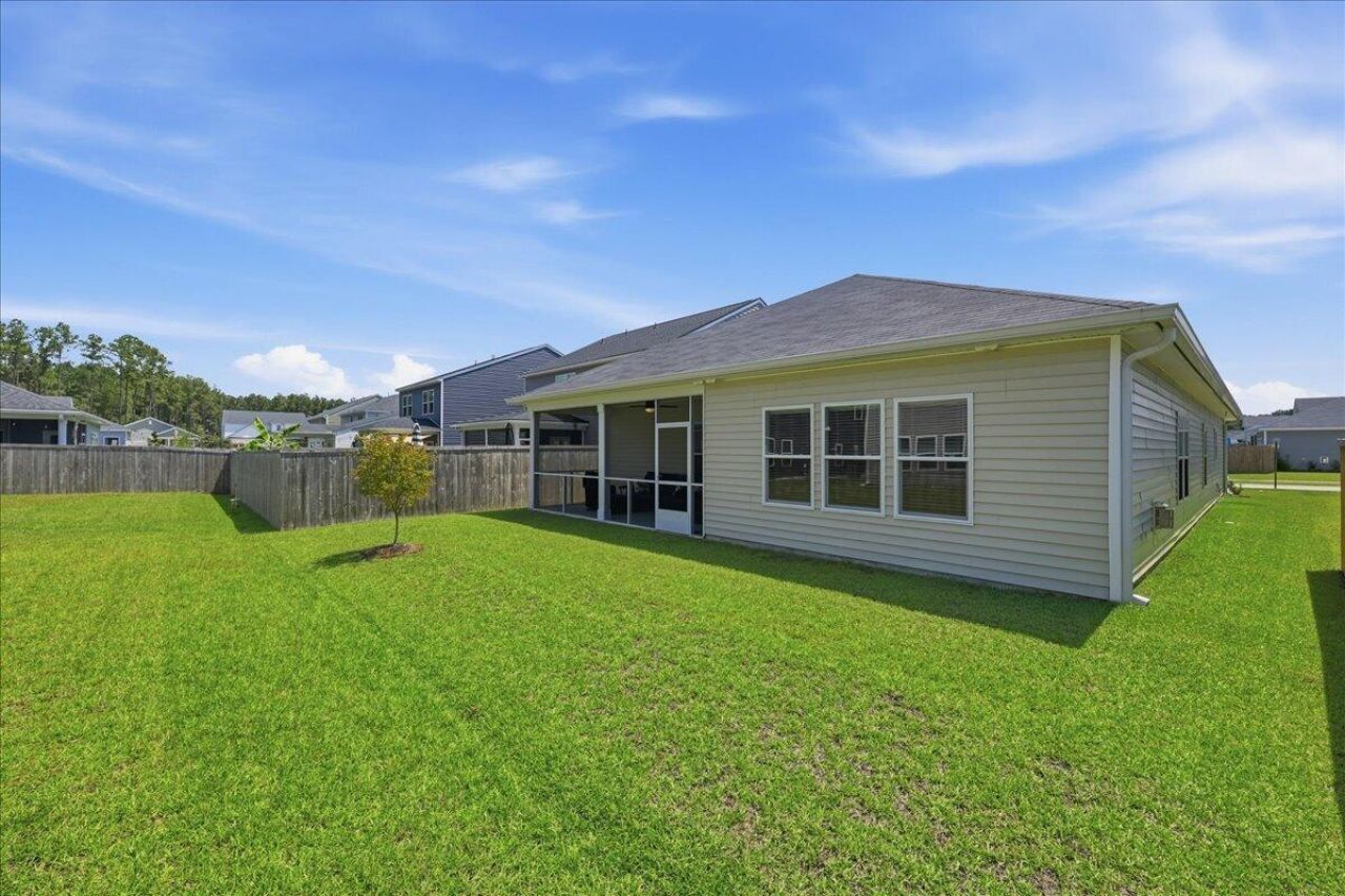 1437 Arabella Street Photo 27
