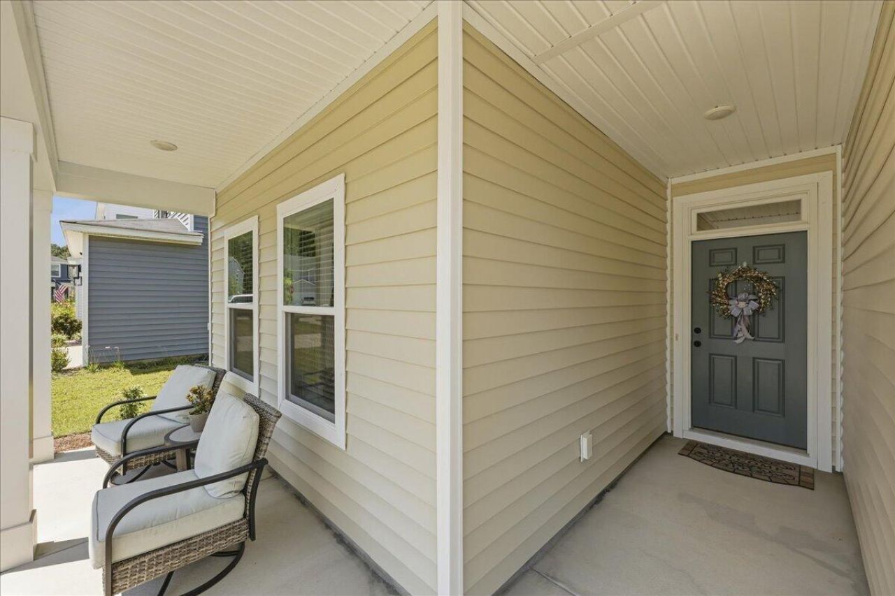1437 Arabella Street Photo 28