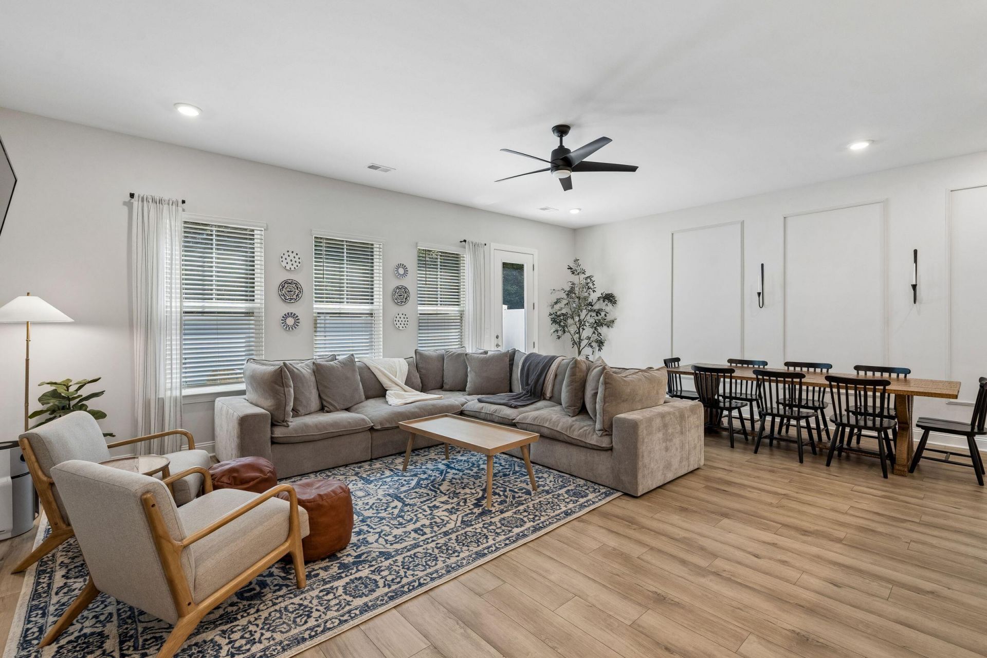 3049 Emma Lane Photo 18