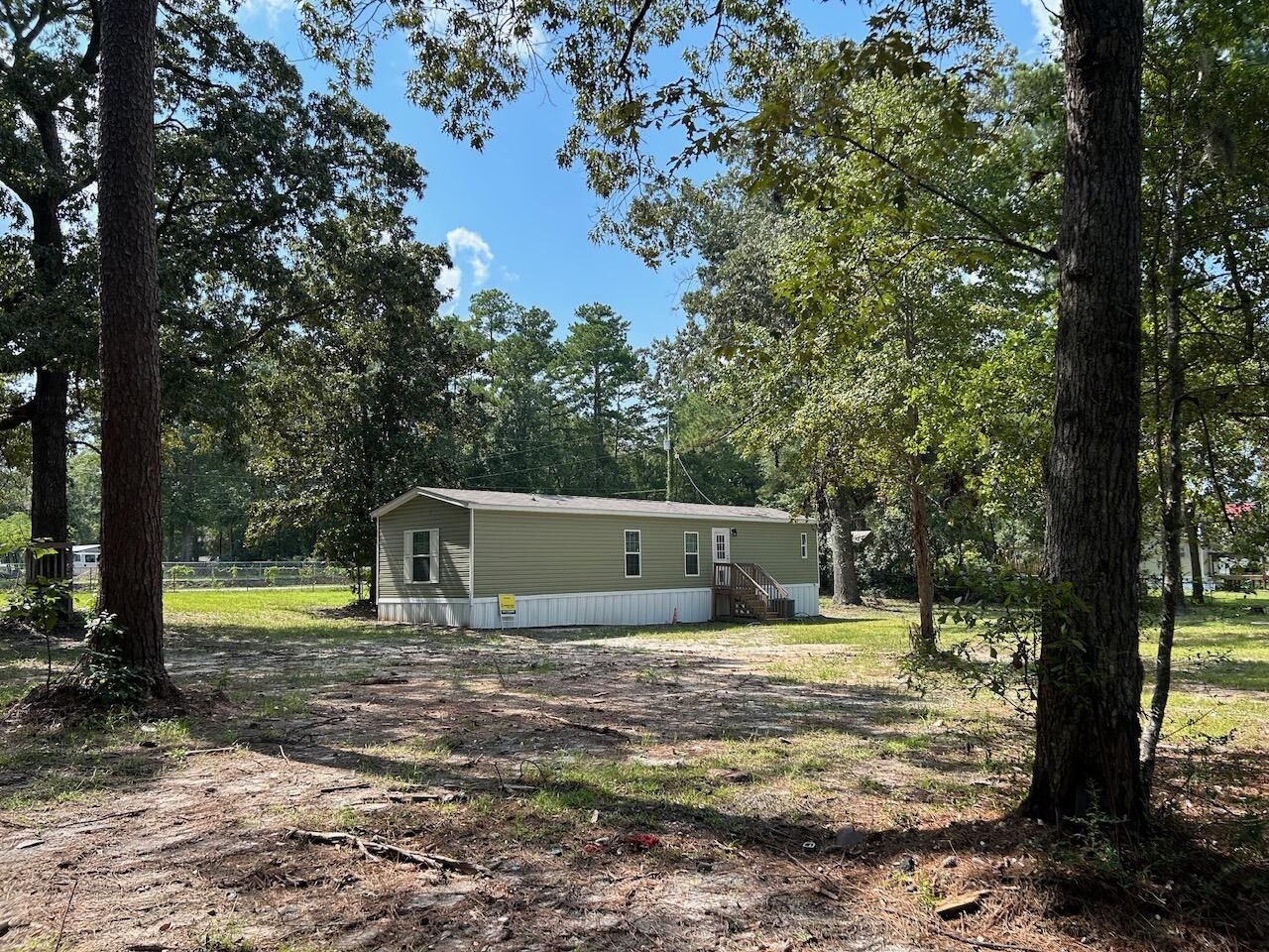 217 Holbrook Drive Photo 21