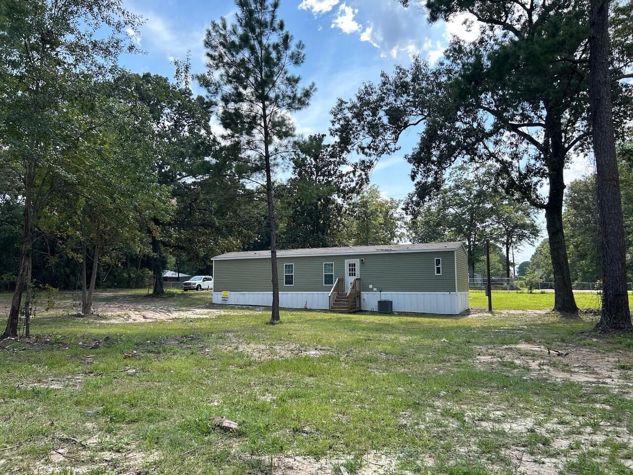 217 Holbrook Drive Photo 22