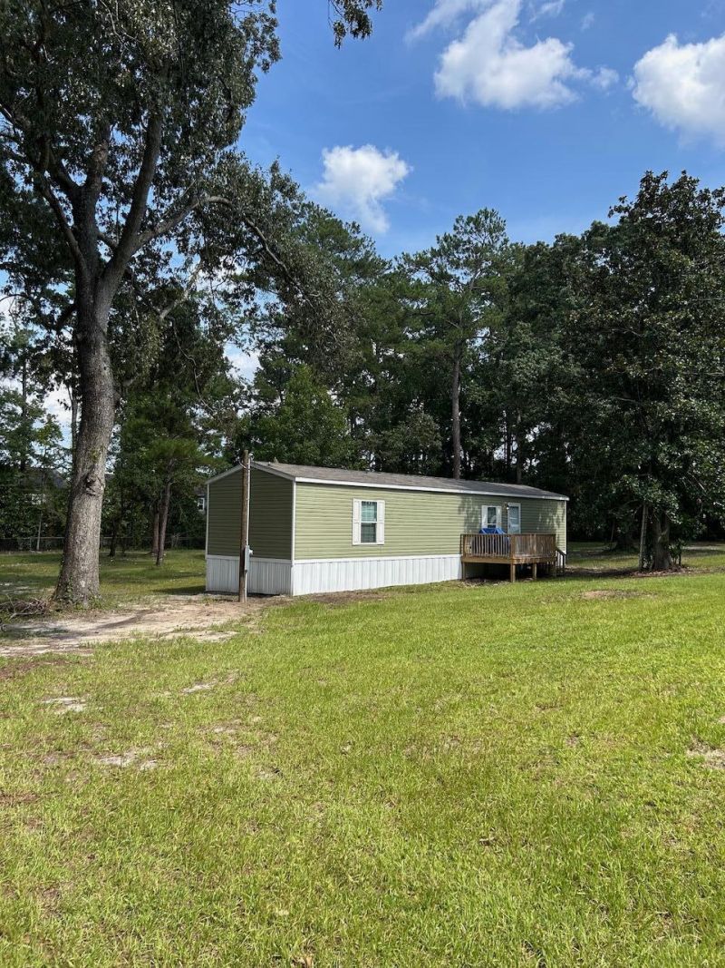 217 Holbrook Drive Photo 25