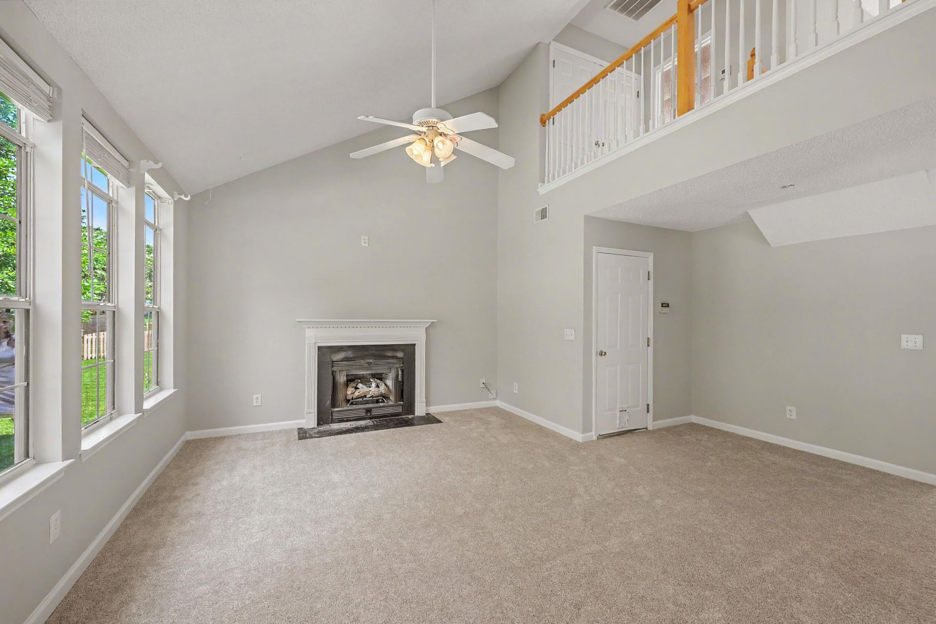 109 Creekside Drive Photo 14