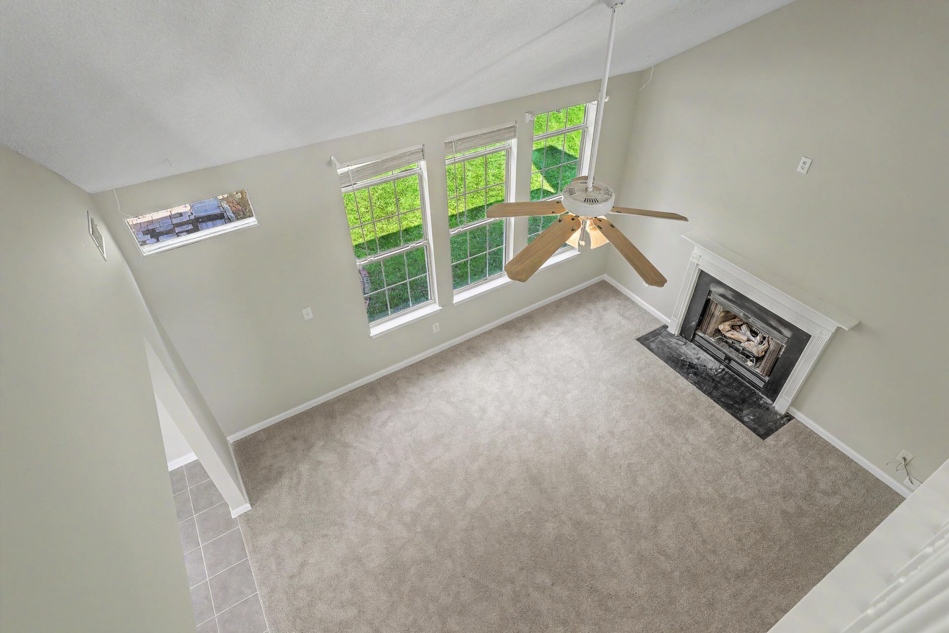 109 Creekside Drive Photo 15