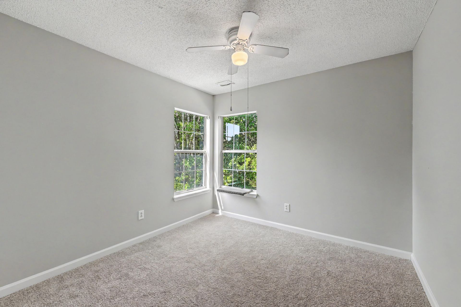 109 Creekside Drive Photo 23