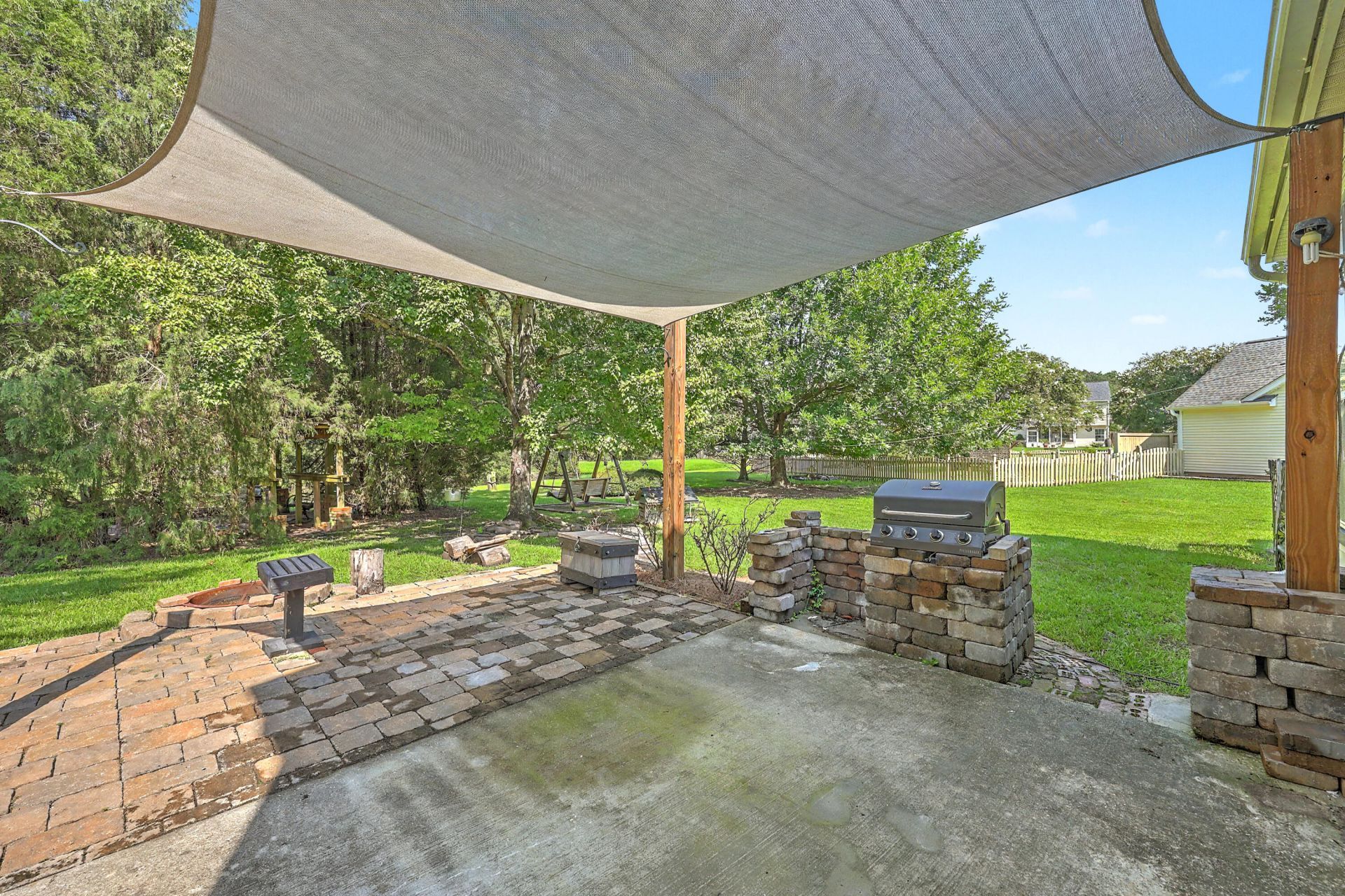 109 Creekside Drive Photo 31