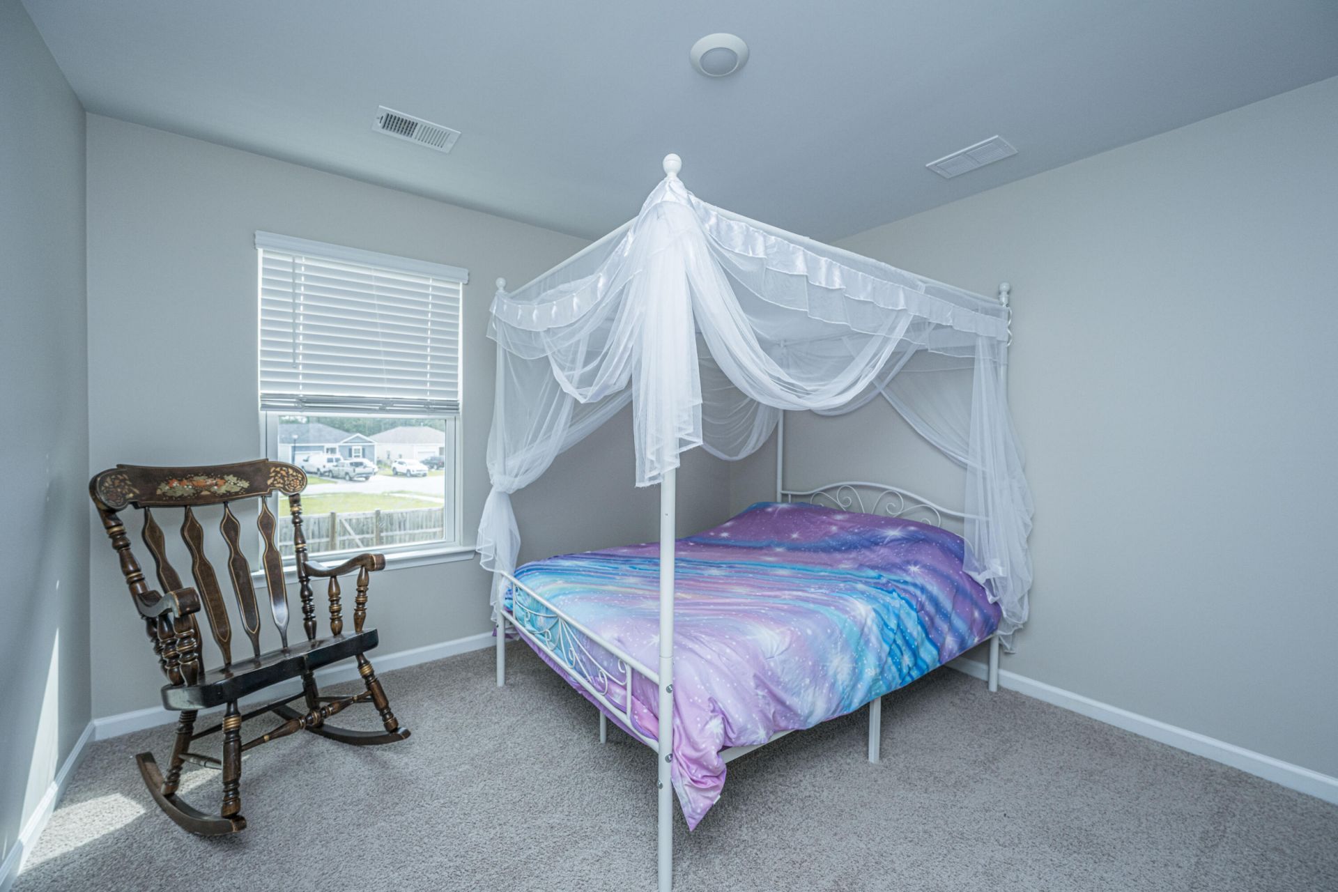 203 Mica Court Photo 12