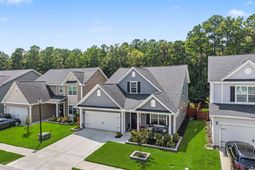 621 Pendleton Drive photo 4