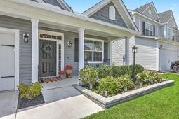 621 Pendleton Drive photo 4