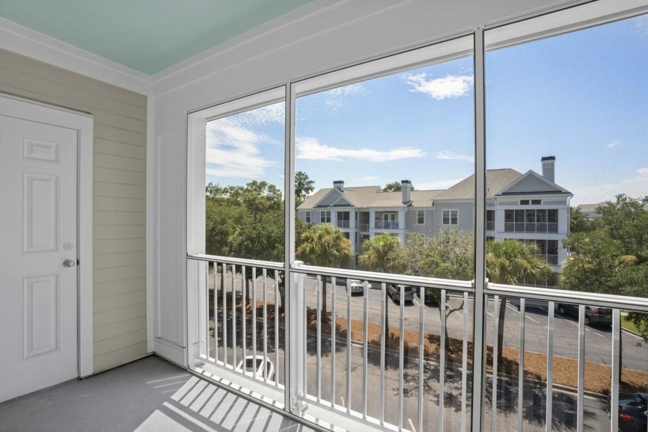 130 River Landing Drive Photo 10