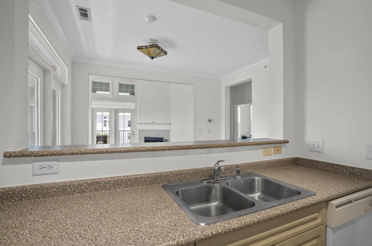 130 River Landing Drive Photo 12