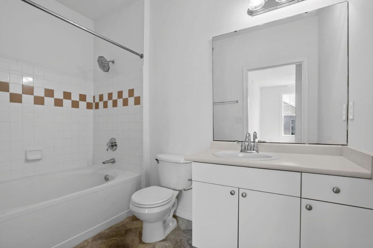130 River Landing Drive Photo 18