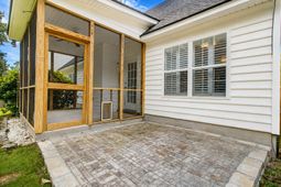 346 Arlington Drive photo 4
