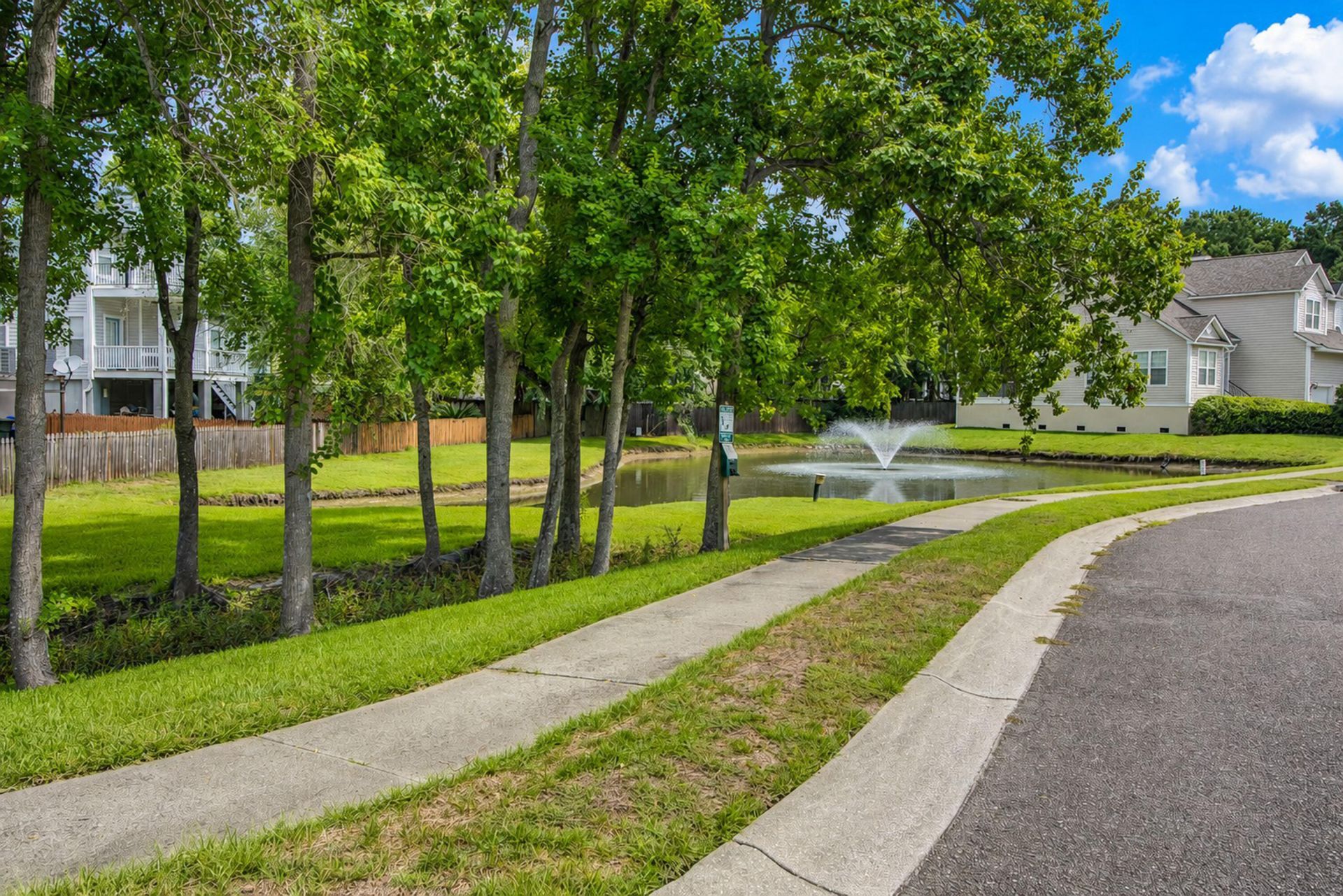 346 Arlington Drive Photo 45