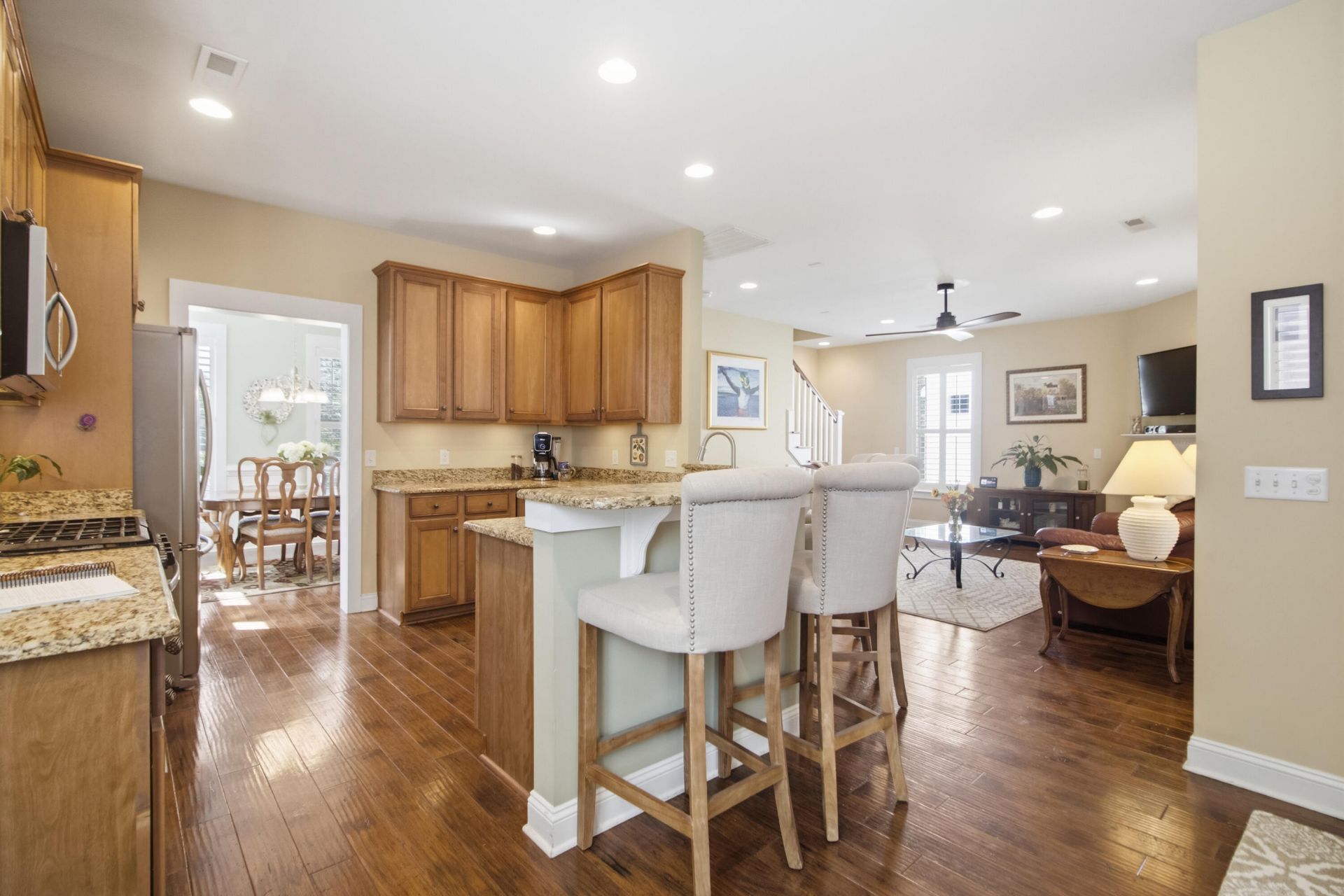 2544 Rutherford Way Photo 27