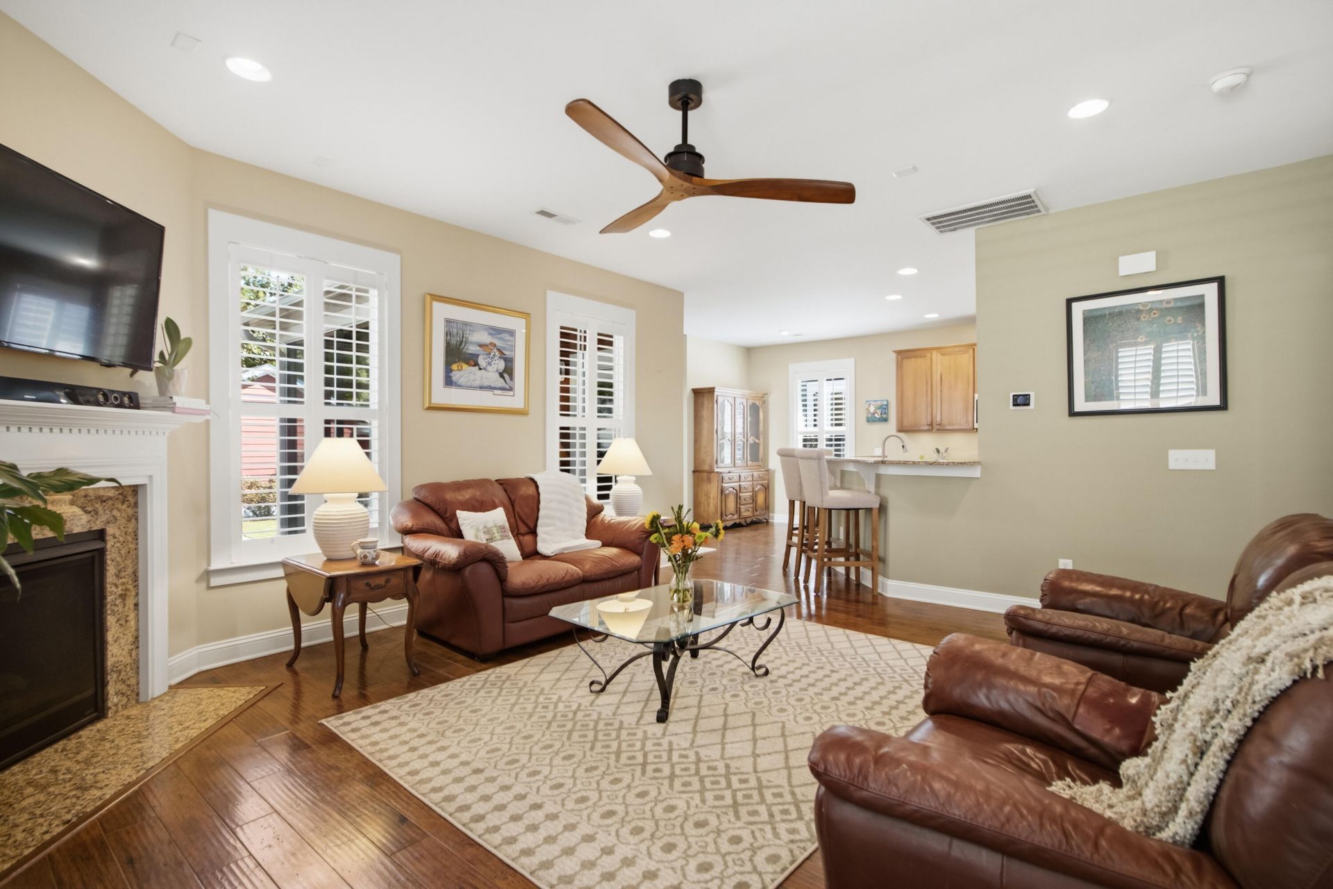 2544 Rutherford Way Photo 33