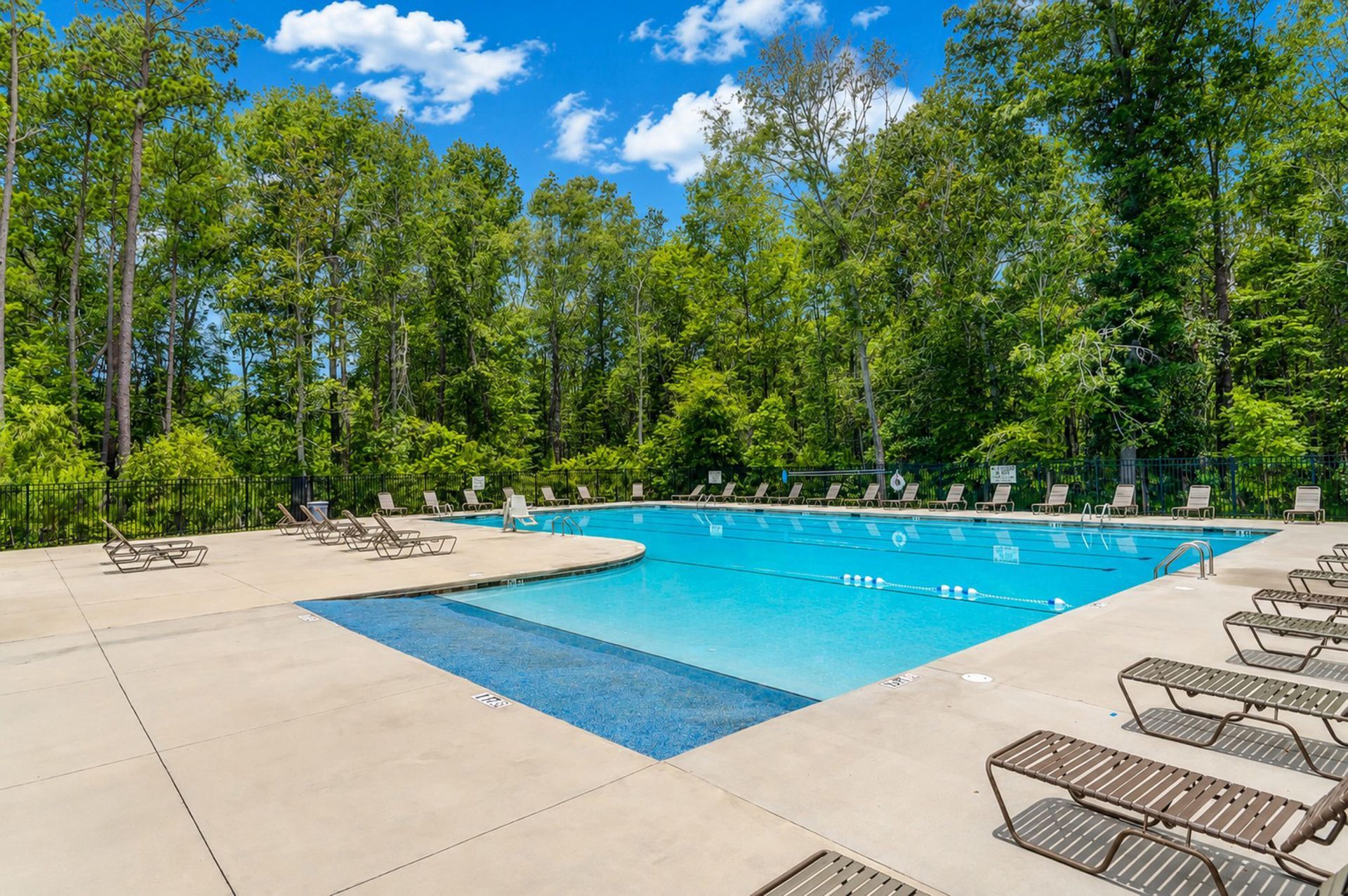 2544 Rutherford Way Photo 72