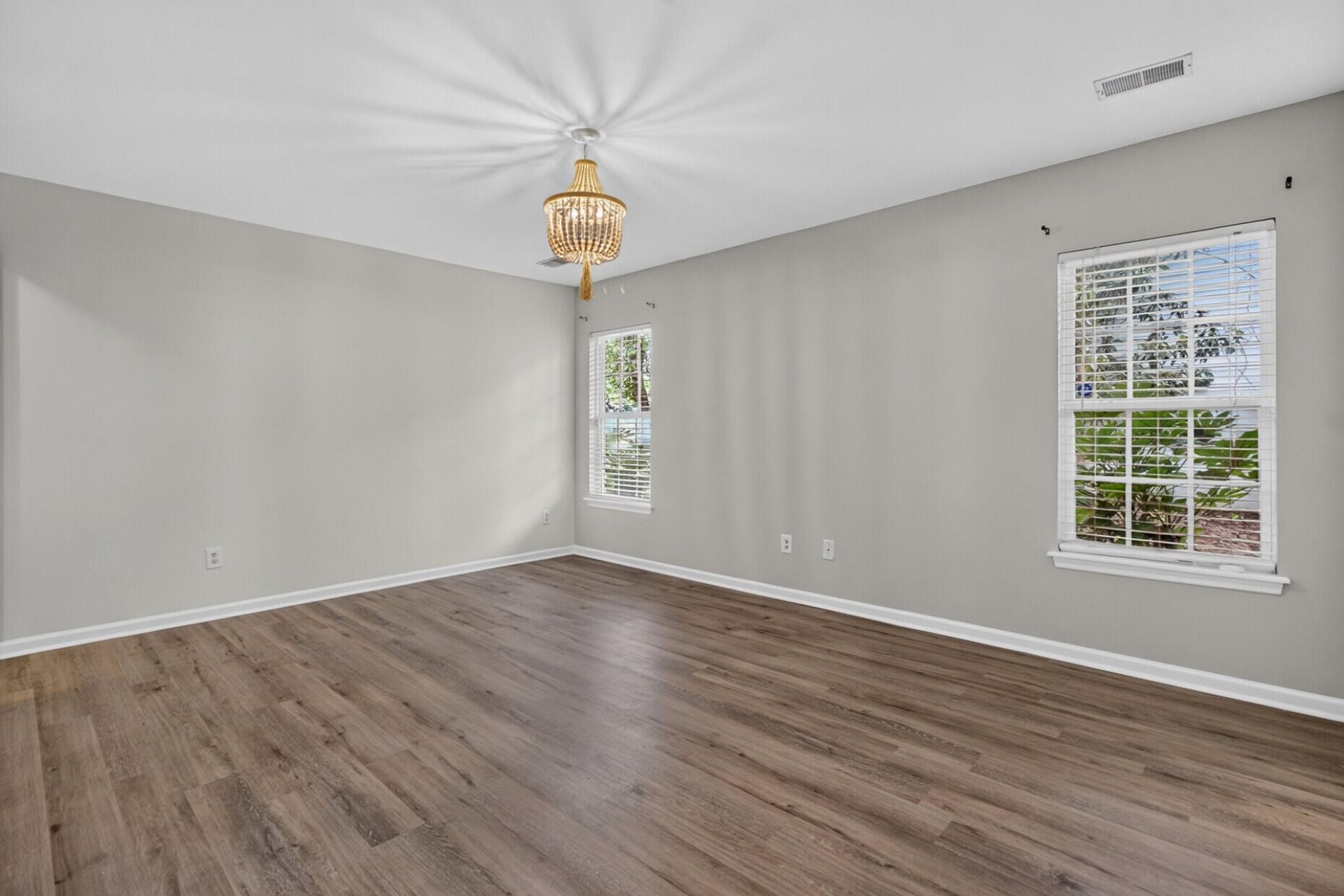540 Tribeca Drive Photo 24