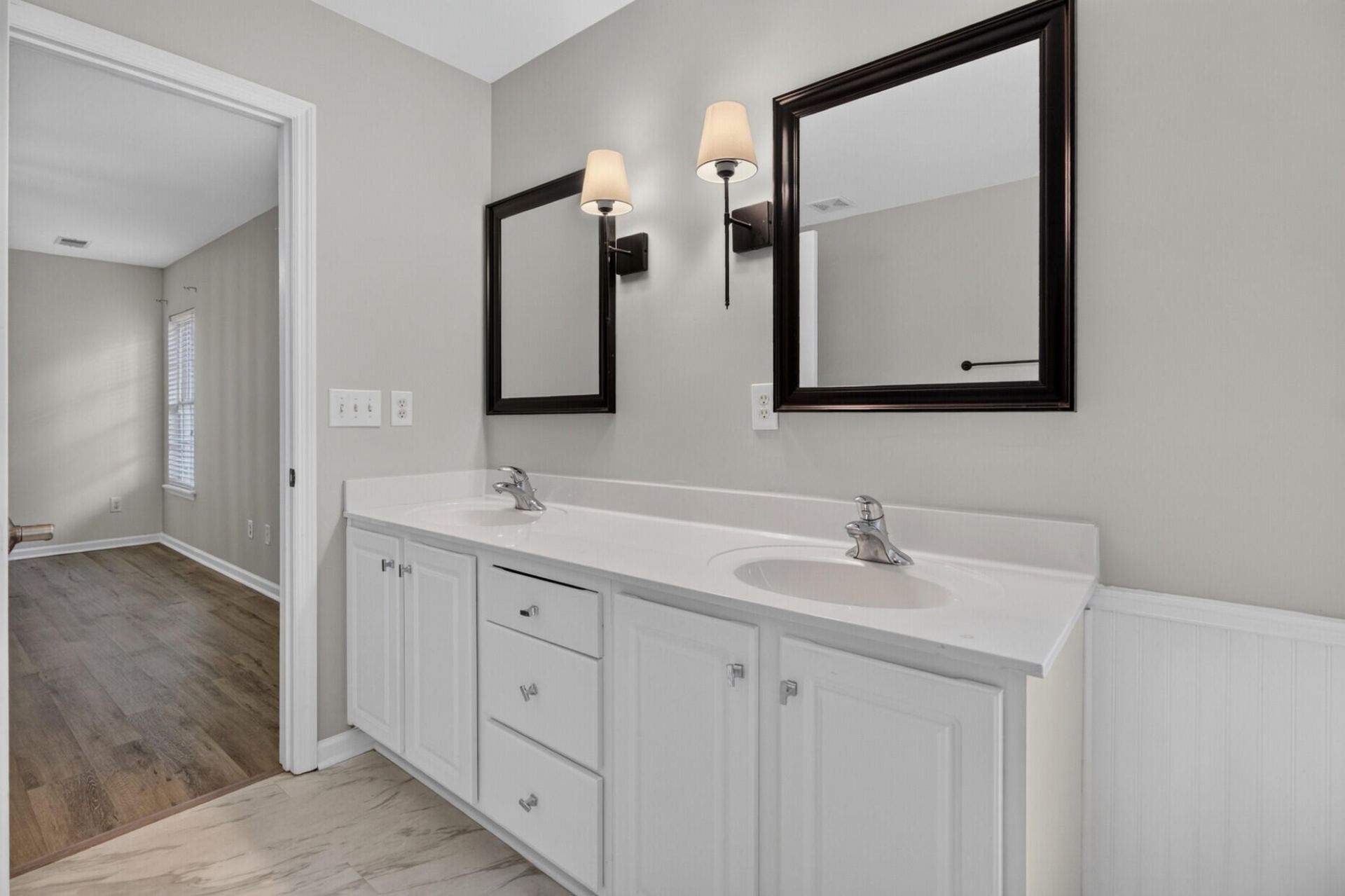 540 Tribeca Drive Photo 27