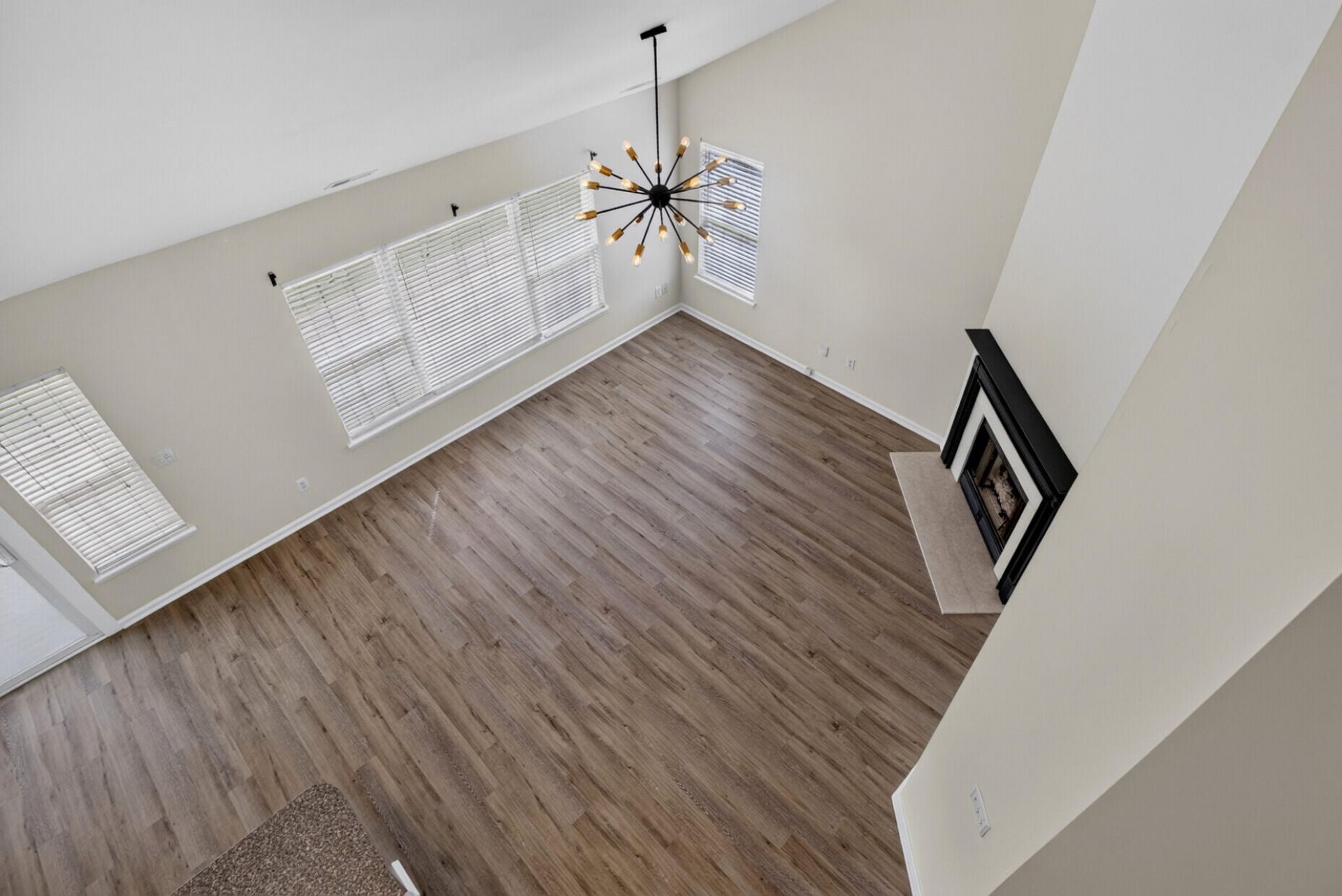 540 Tribeca Drive Photo 35