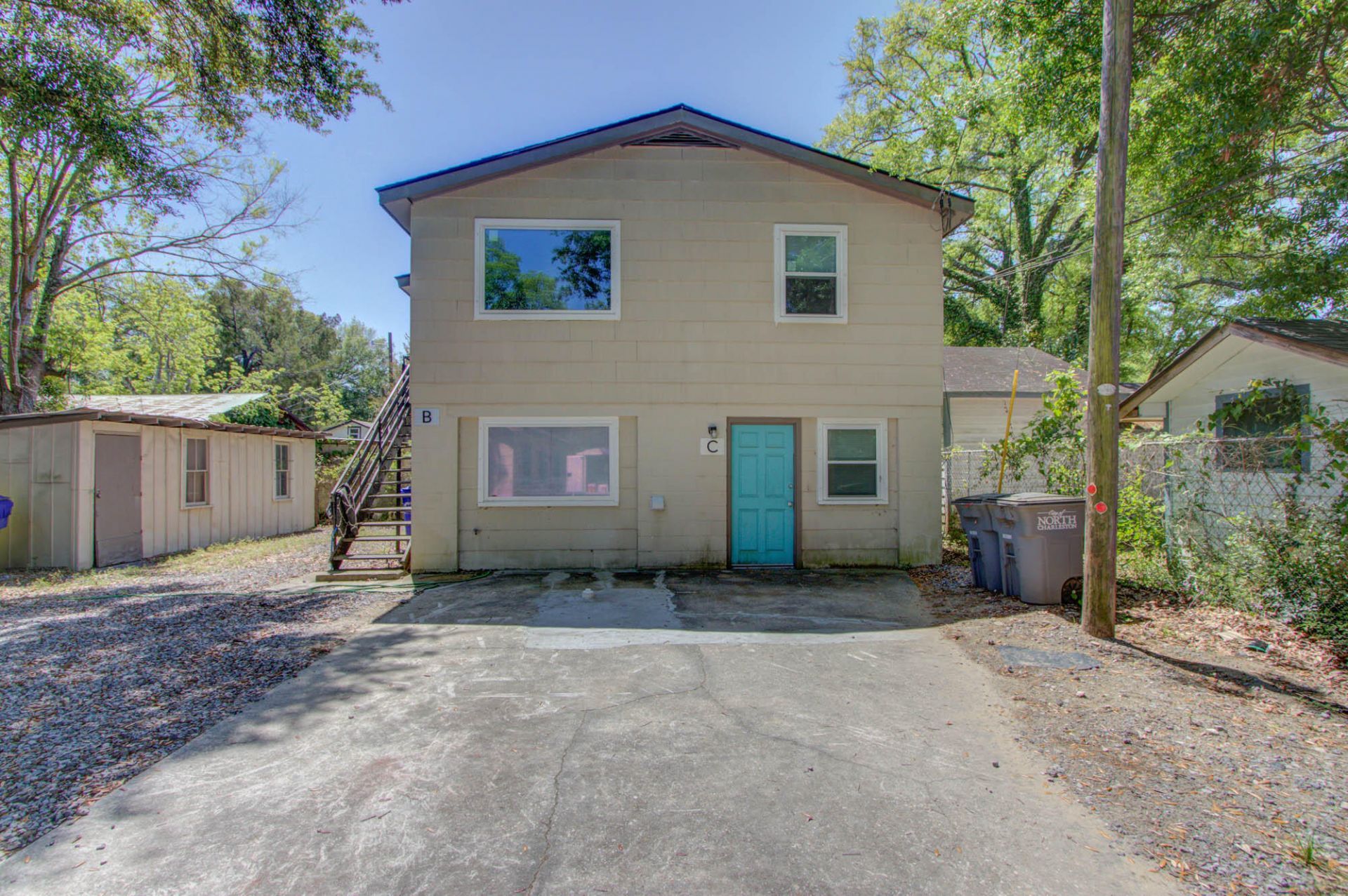 1833 Orangeburg Street Photo 15