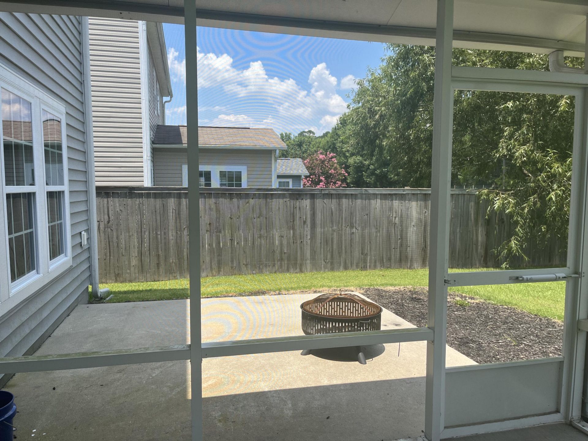 292 Mayfield Drive Photo 10