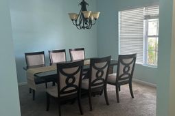 292 Mayfield Drive photo 4
