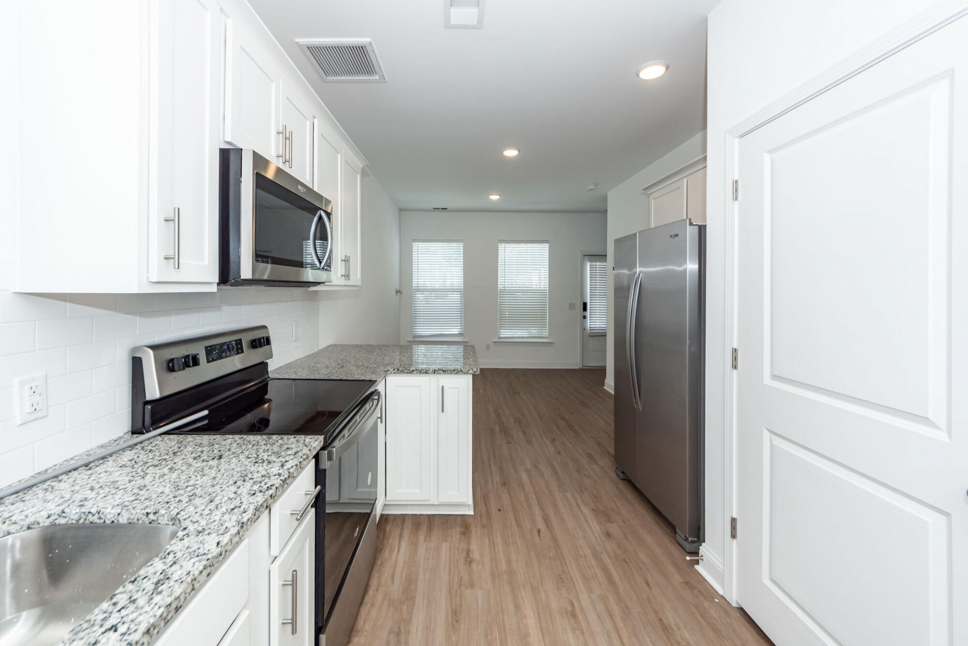 7102 Channel Park Drive Photo 11