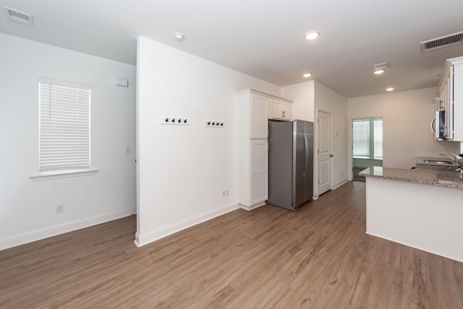 7102 Channel Park Drive Photo 5