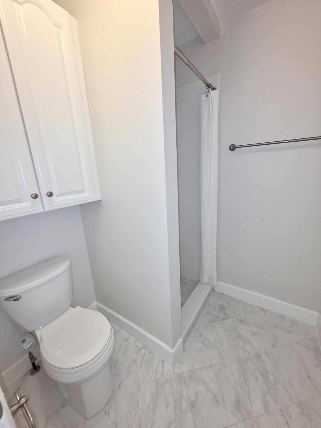904 Ventura Place Photo 18