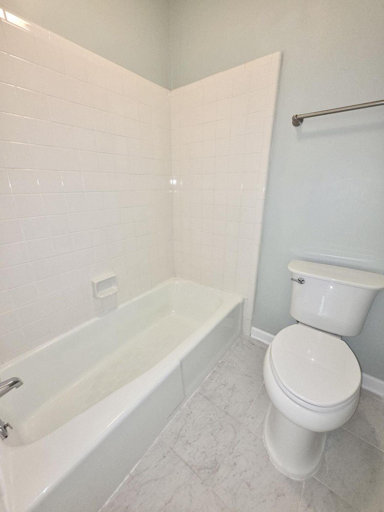904 Ventura Place Photo 22